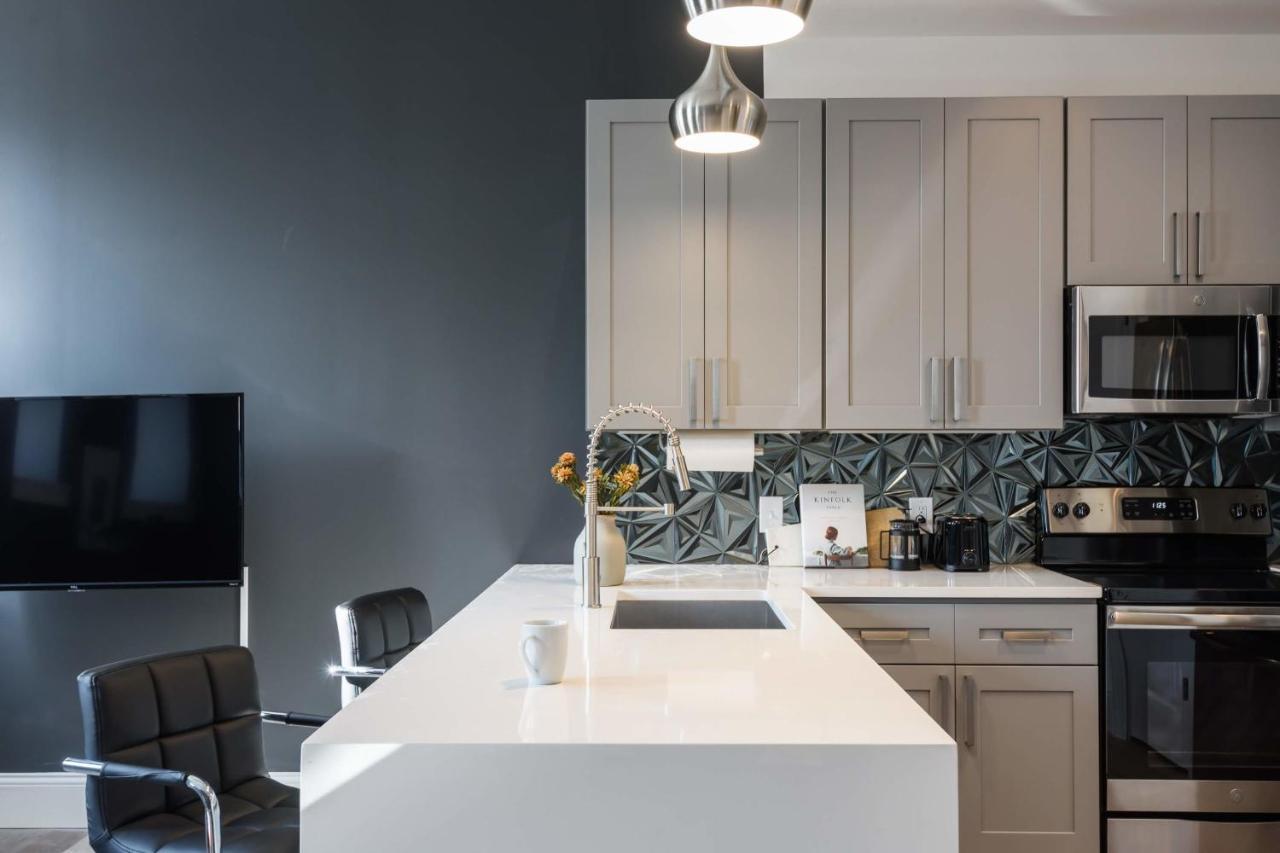 Revived Lf Square 1Br With Rooftop By Zencity Сент-Луис Экстерьер фото